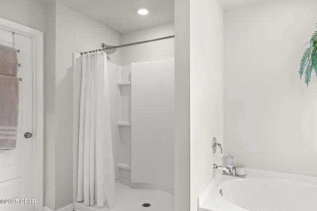 $329,900 | 6425 Slabinski Lane, Panama City, FL 32404