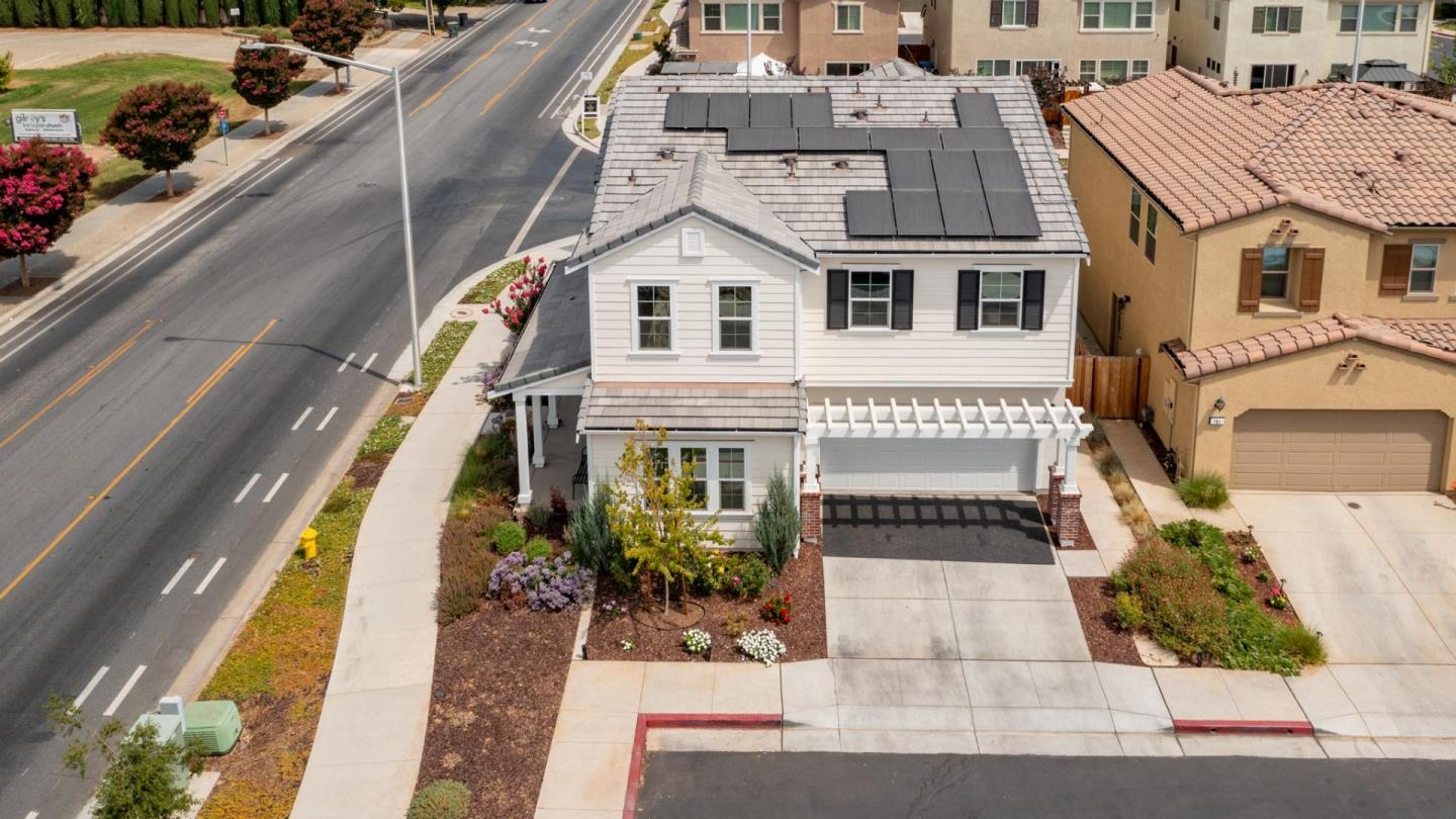 767 Sullivan Way Gilroy, CA 95020 - Photo 30 of 37 a aerial view of a house with a garden