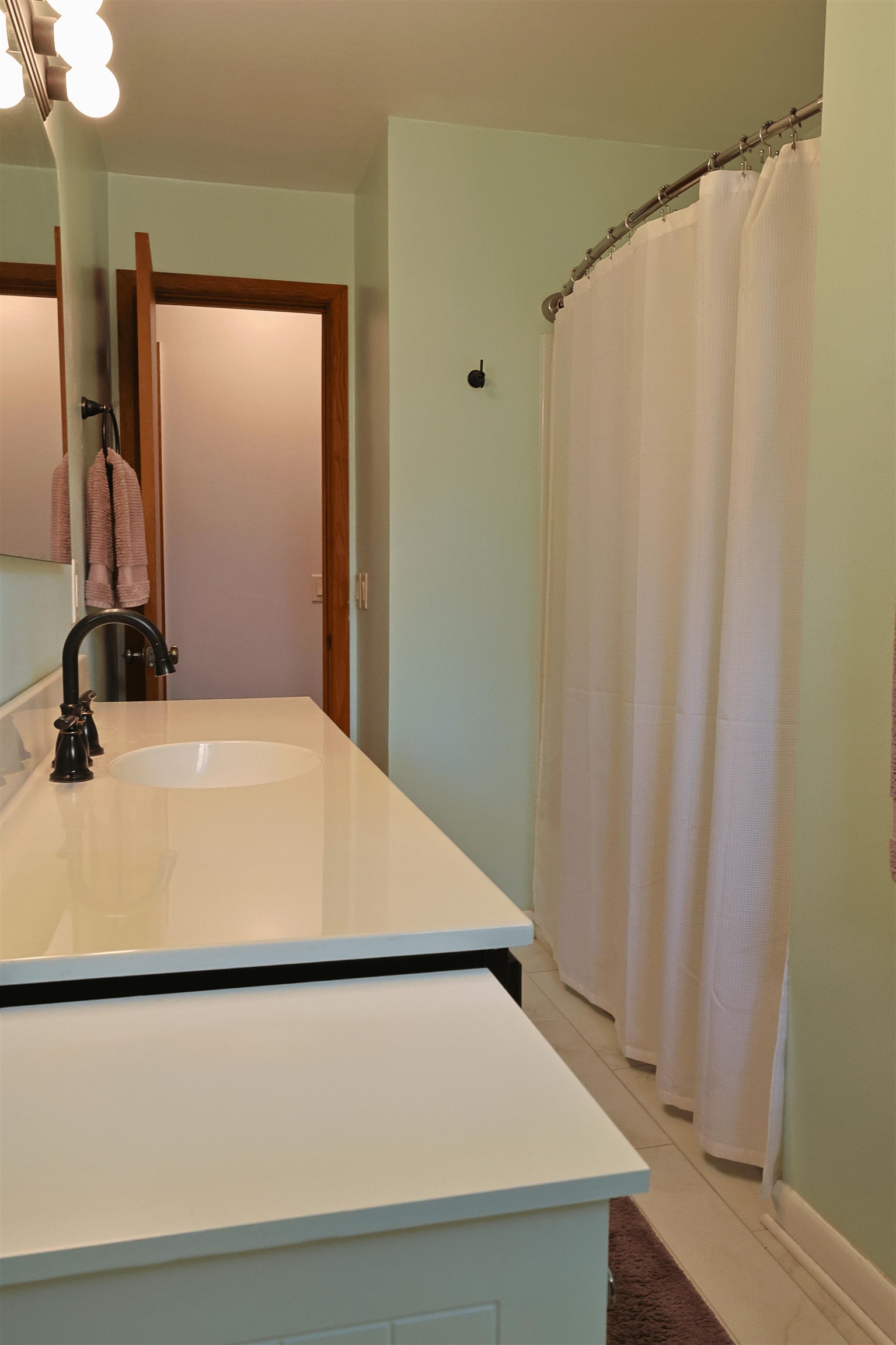 402 Frost Woods Road Monona, WI 53716 - Photo 16 of 24