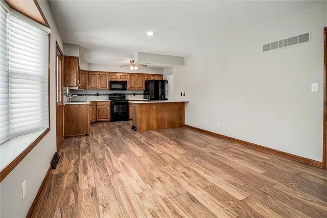 $267,500 | 4005 South Coachman Drive, Independence, MO 64055