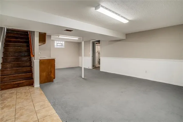 $267,500 | 4005 South Coachman Drive, Independence, MO 64055