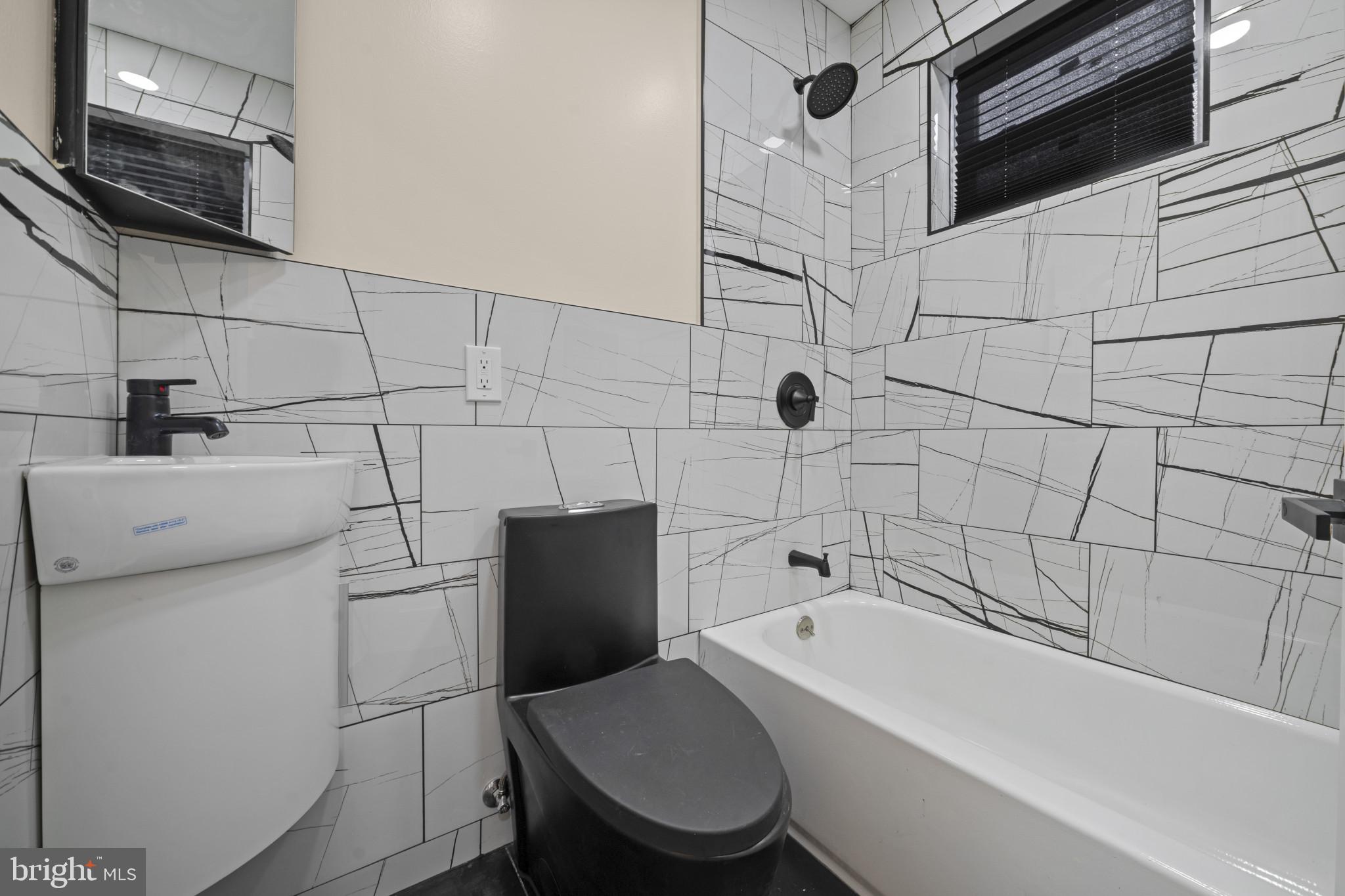 1813 Dudley Street Philadelphia, PA 19145 - Photo 8 of 20 Ultra chic hall bathroom