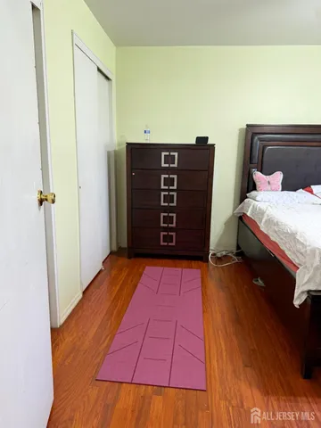 a view of livingroom with hardwood