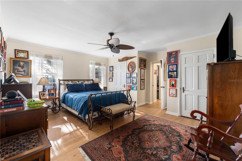 2737 Southwest 4th Place Gainesville, FL 32607 - Photo 14 of 59