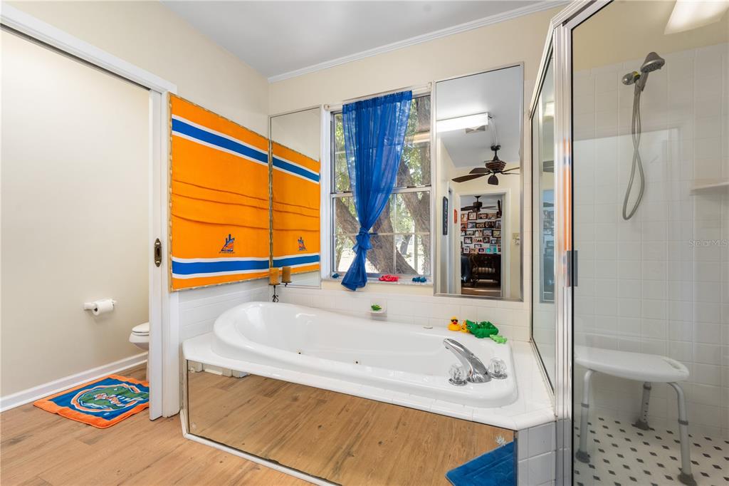 2737 Southwest 4th Place Gainesville, FL 32607 - Photo 17 of 59