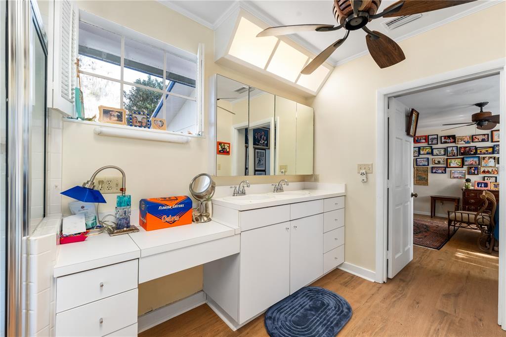 2737 Southwest 4th Place Gainesville, FL 32607 - Photo 18 of 59