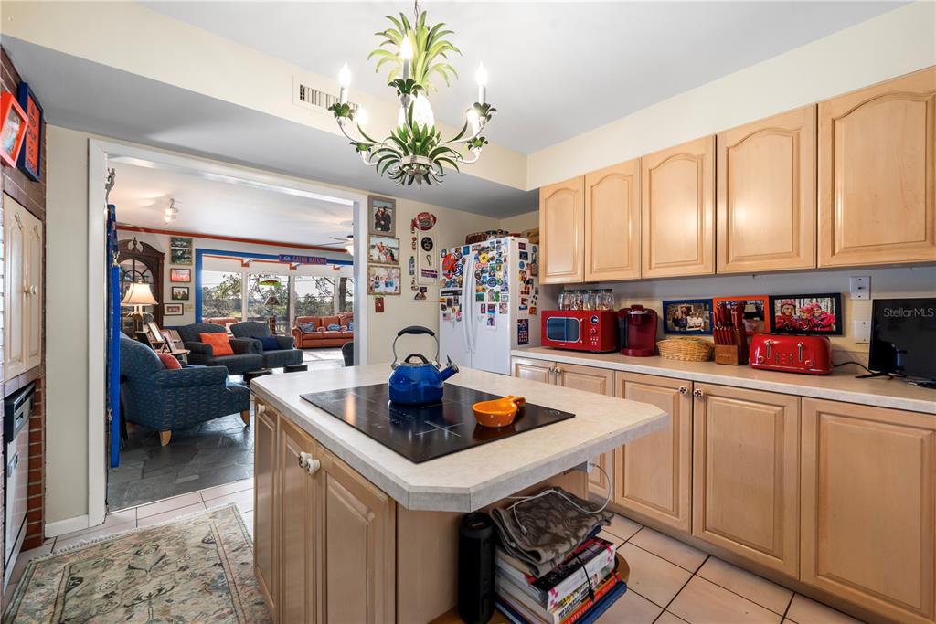 2737 Southwest 4th Place Gainesville, FL 32607 - Photo 23 of 59