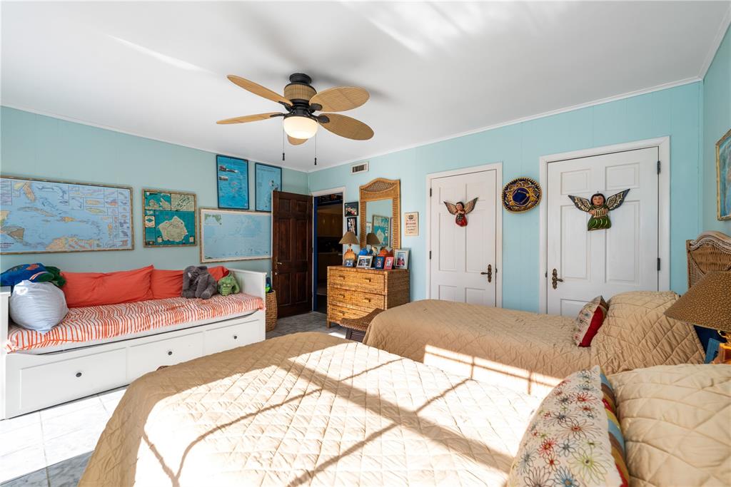 2737 Southwest 4th Place Gainesville, FL 32607 - Photo 28 of 59