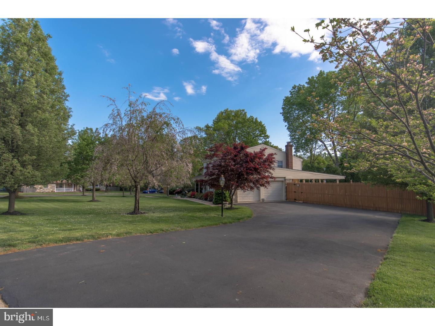 214 County Line Road Huntingdon Valley, PA 19006 - Photo 2 of 25