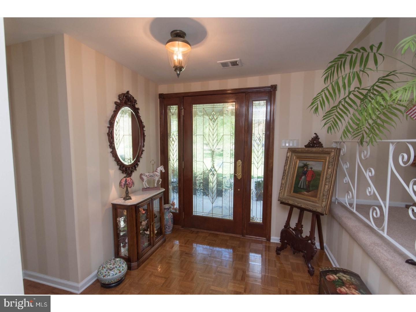 214 County Line Road Huntingdon Valley, PA 19006 - Photo 4 of 25