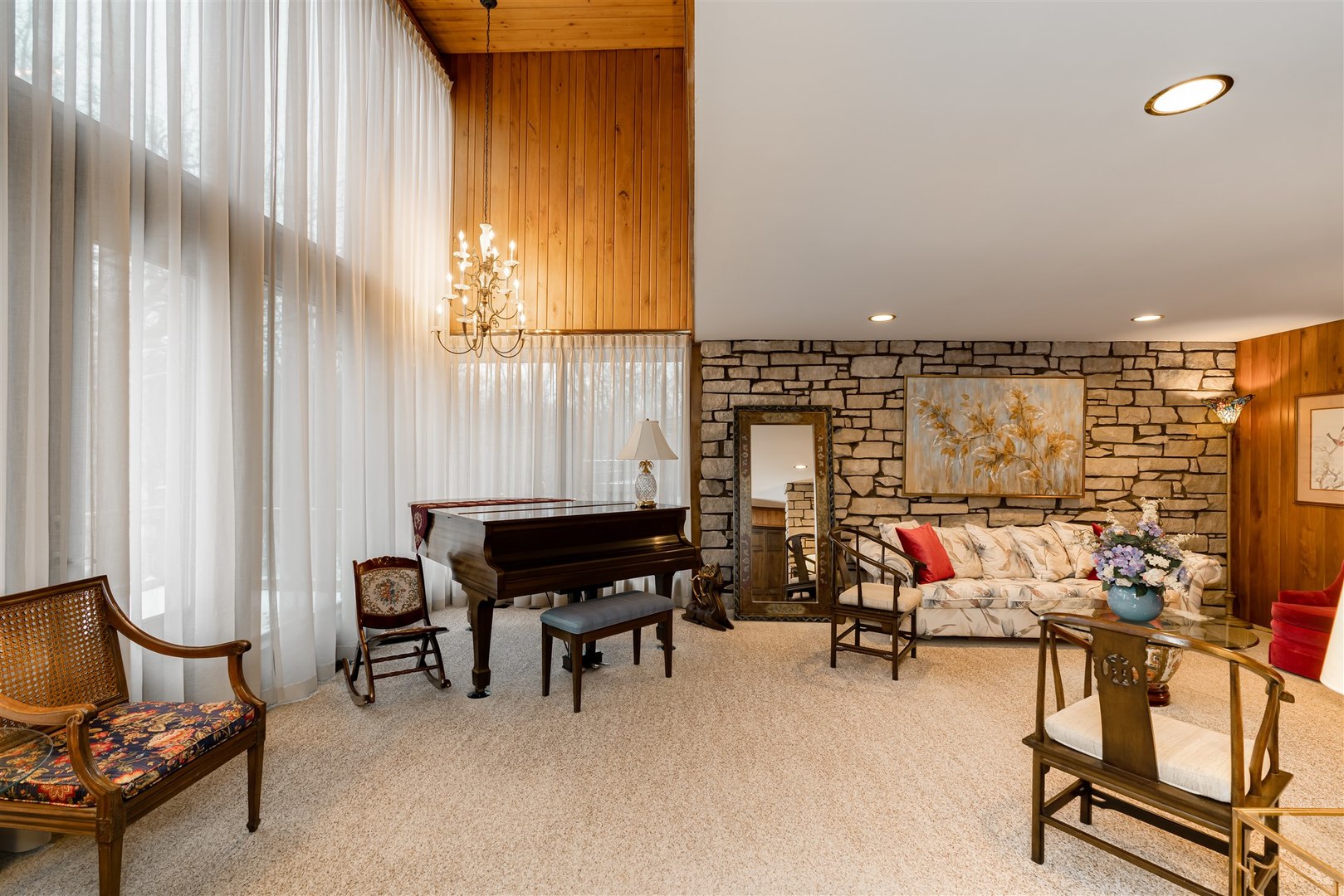 219 Parkview Drive Bloomington, IL 61701 - Photo 28 of 60 a view of a livingroom with furniture and a window