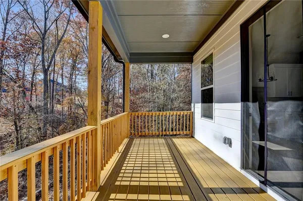 $839,900 | 6181 Shoreland Circle, Buford, GA 30518