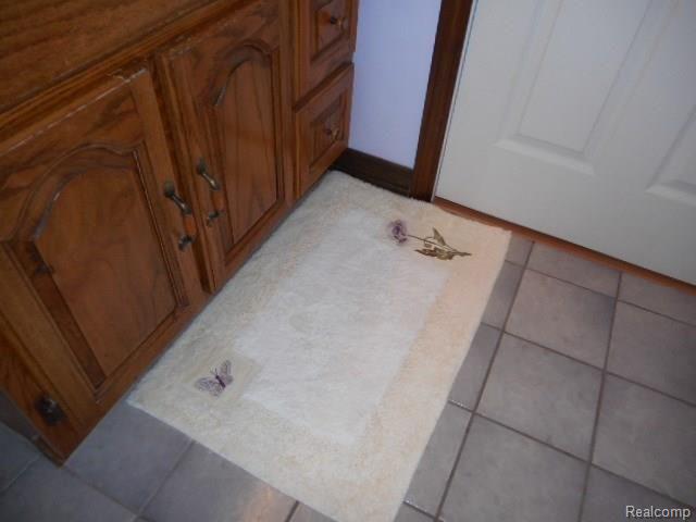 41124 Savage Road Belleville, MI 48111 - Photo 26 of 88 DSCN6096.JPG