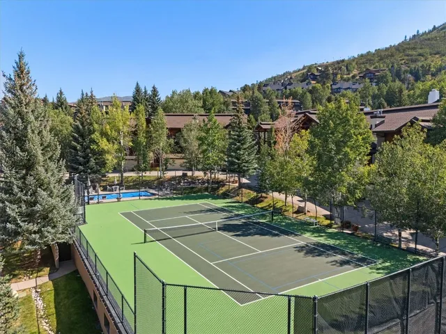 a view of a tennis court