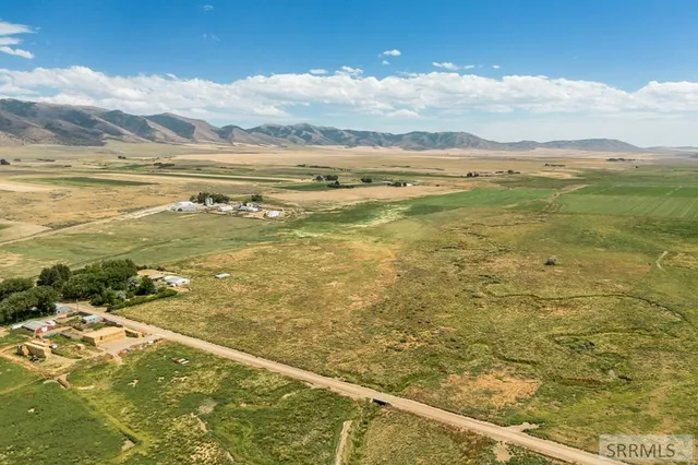 $569,000 | 2702 Landing Road, Rockland, ID 83271