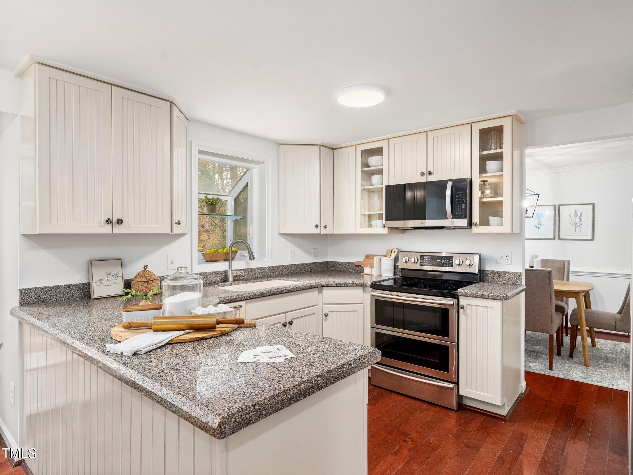 4532 Wingate Drive Raleigh, NC 27609 - Photo 9 of 42 Open Kitchen