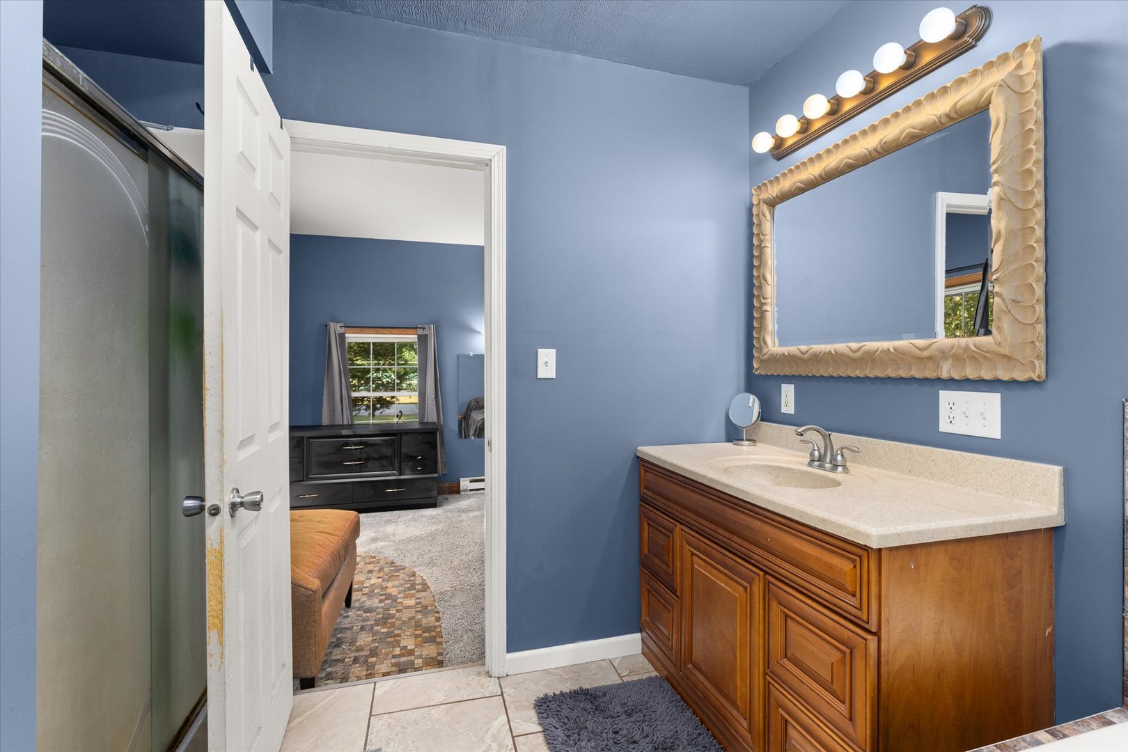 3440 Cardinal Lane Morris, IL 60450 - Photo 21 of 34 a bathroom with a sink and a mirror
