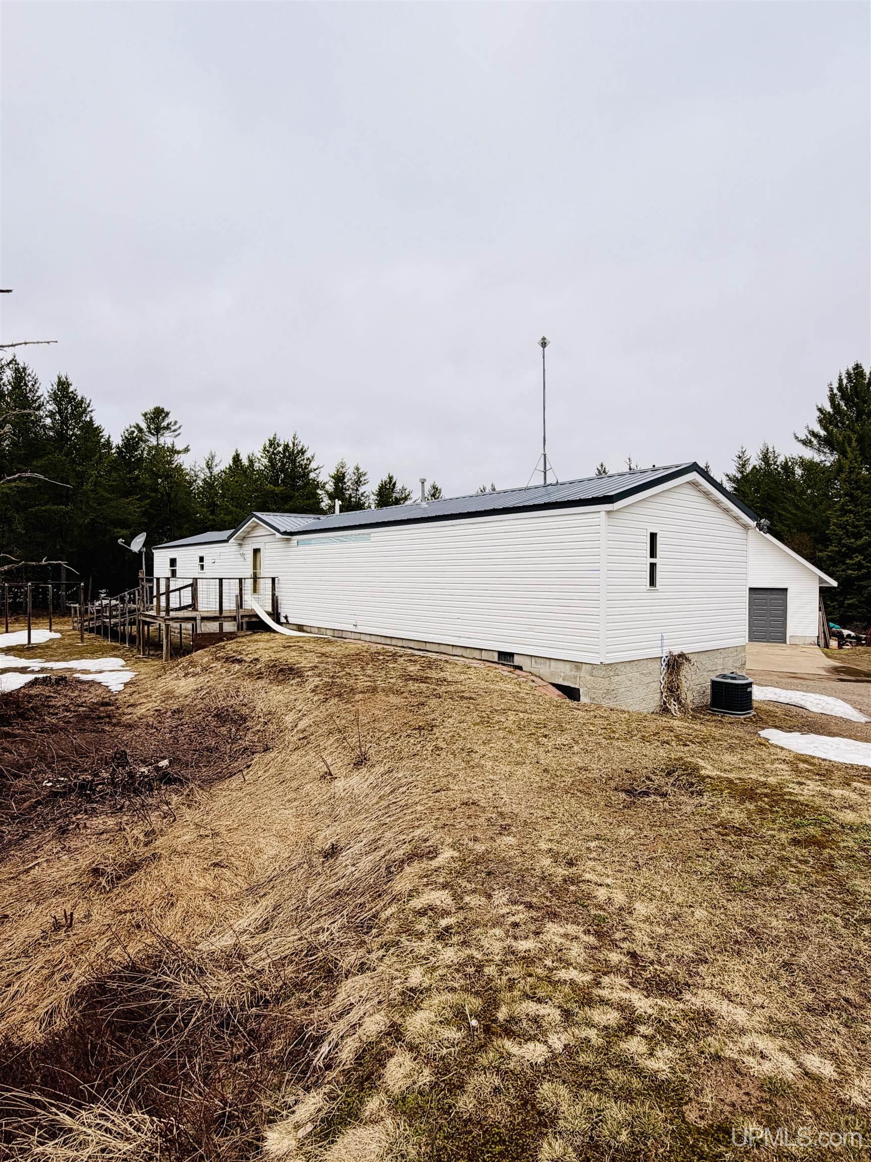 125 North Camp Road Ishpeming, MI 49849 - Photo 36 of 53