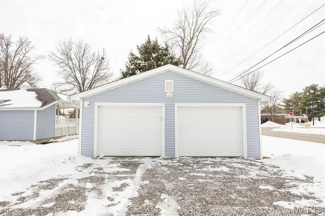 $265,000 | 929 West S Street, Mascoutah, IL 62258