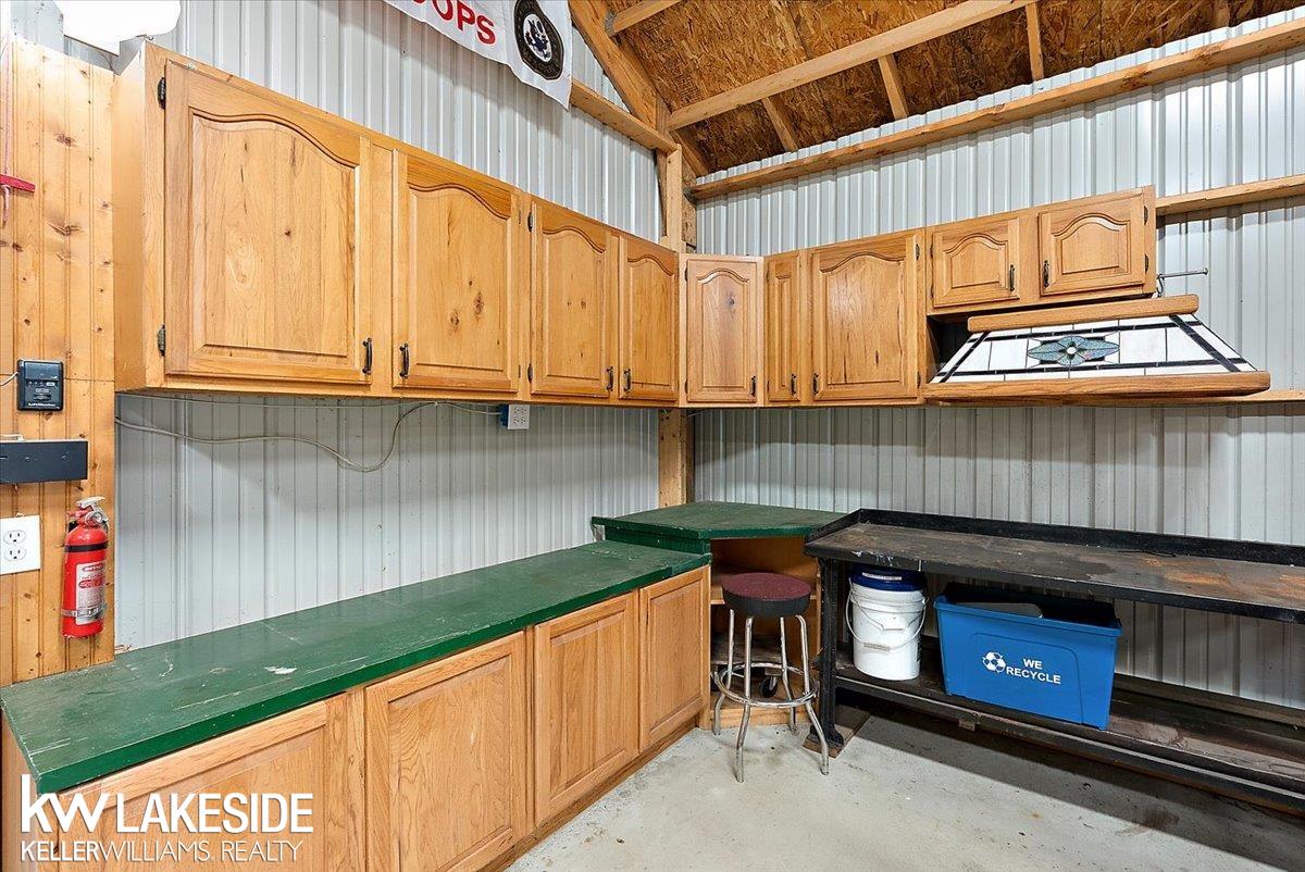 1455 Oak Ridge Road Oxford, MI 48371 - Photo 20 of 78