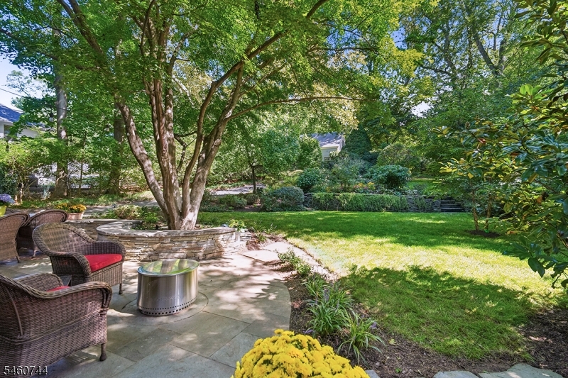 75 Valley View Avenue Summit, NJ 07901 - Photo 32 of 36 Gallery Image 32