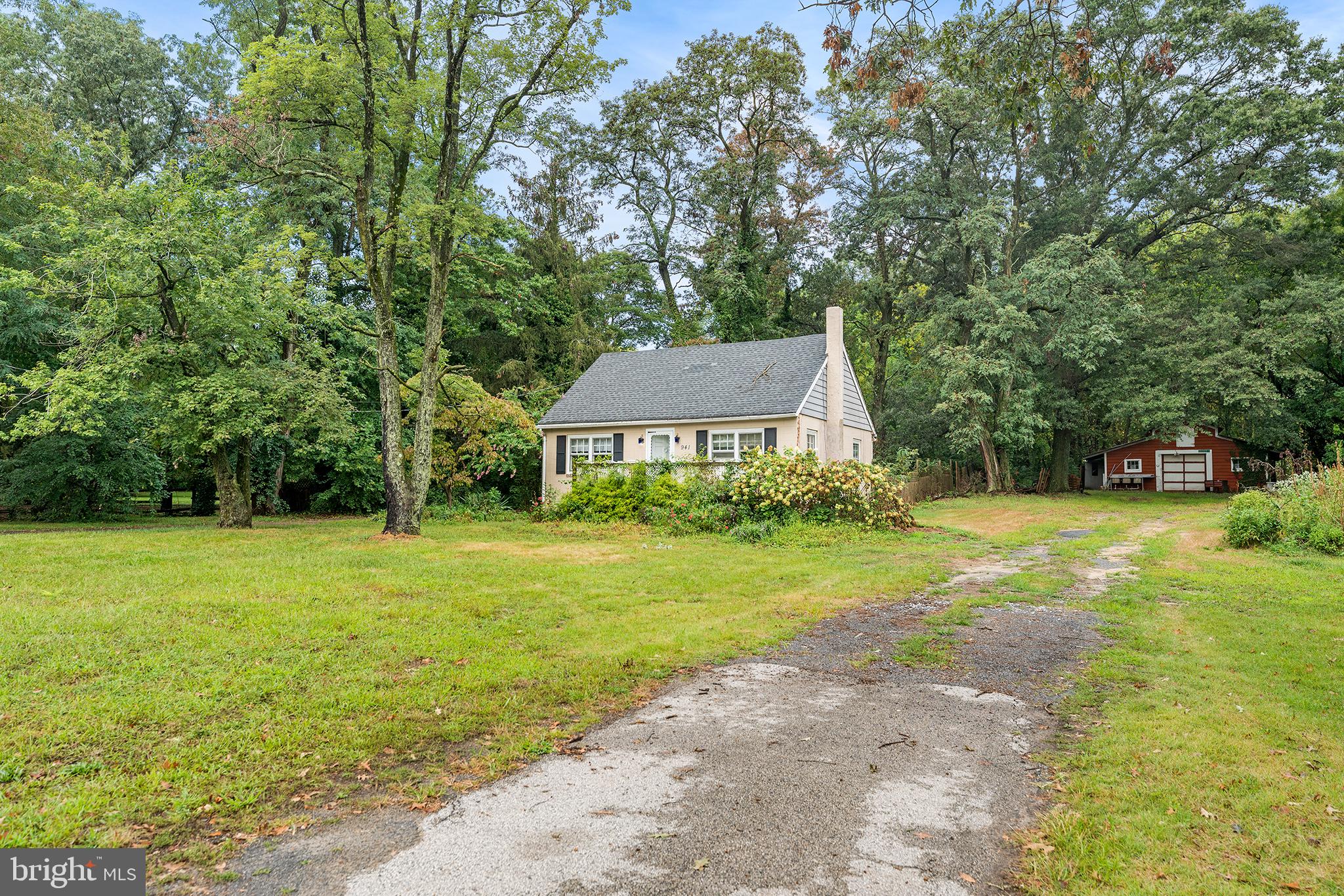 941 Borton Landing Road Moorestown, NJ 08057 - Photo 2 of 35