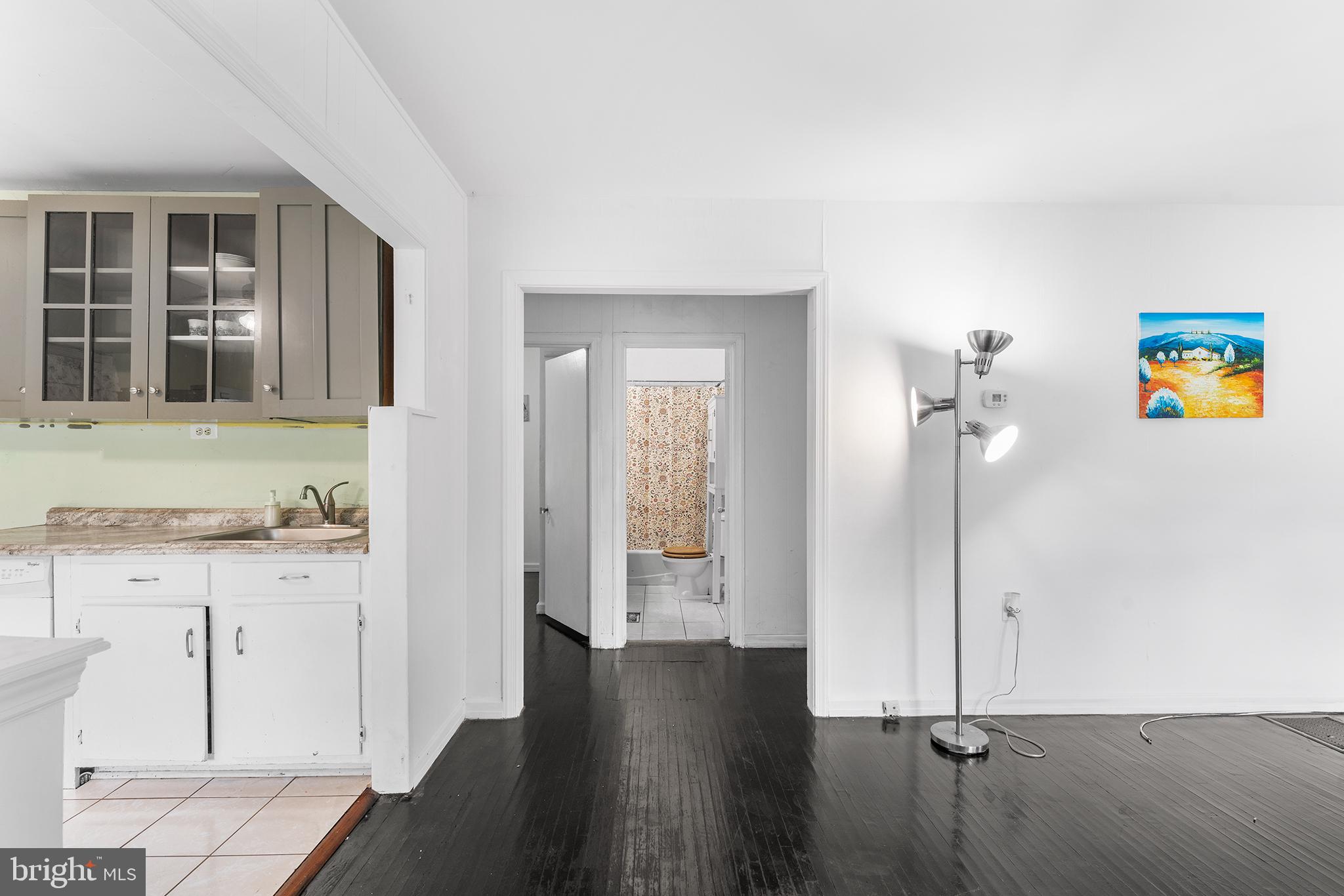 941 Borton Landing Road Moorestown, NJ 08057 - Photo 4 of 35