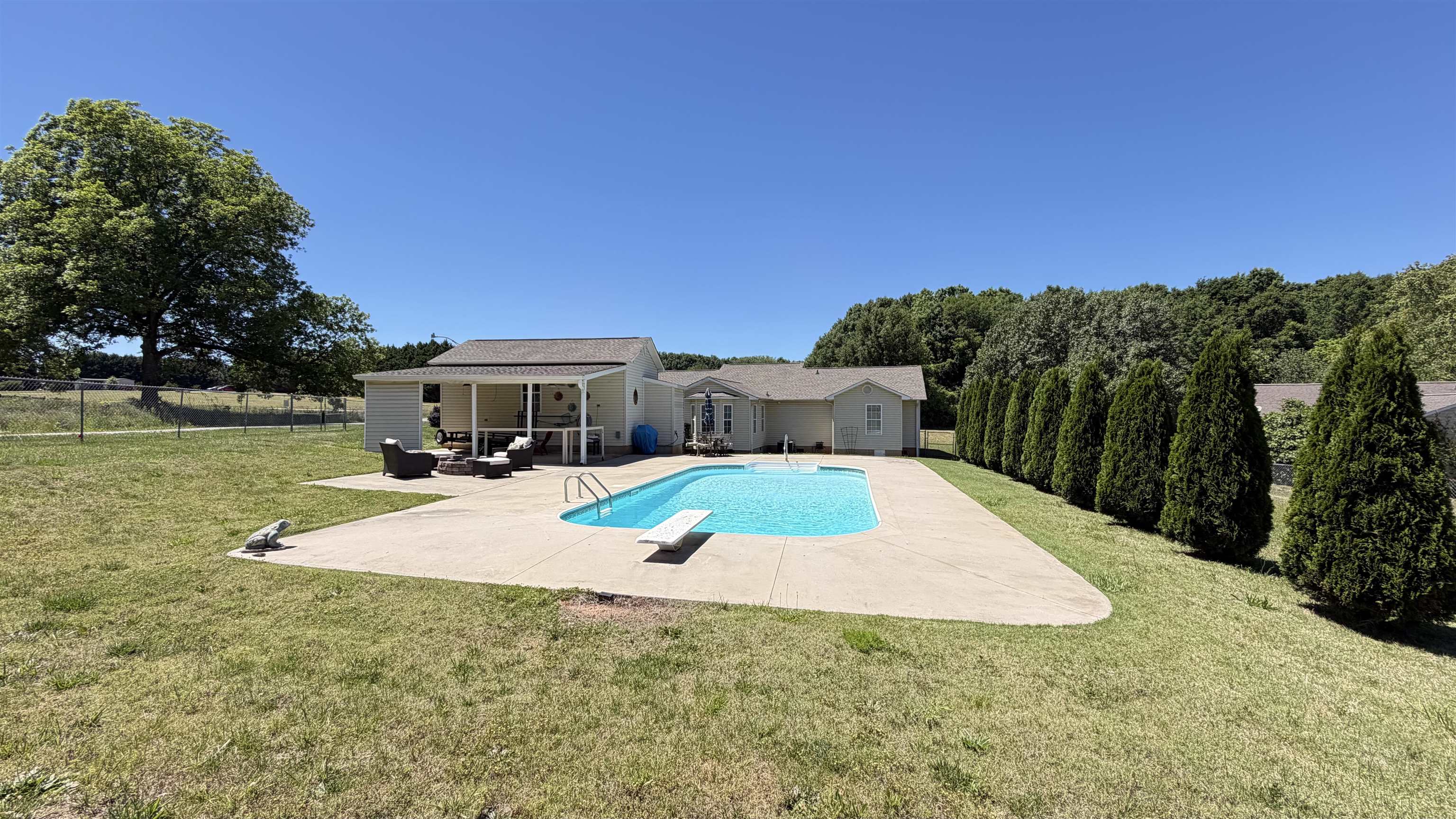 290 Dickson Road Campobello, SC 29322 - Photo 20 of 28