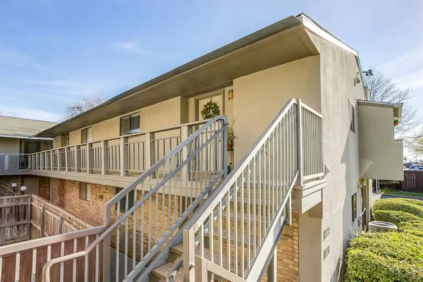 $195,000 | 4908 Byers Avenue, Unit C4, Fort Worth, TX 76107