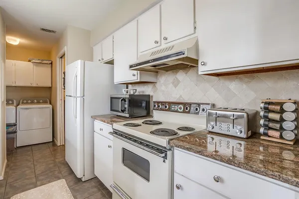 $195,000 | 4908 Byers Avenue, Unit C4, Fort Worth, TX 76107