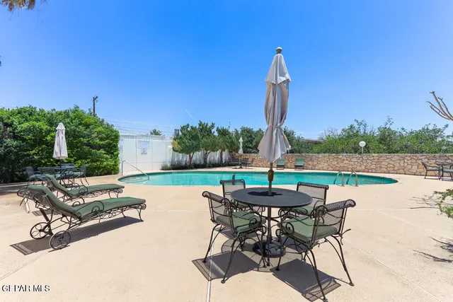 $495,000 | 1800 North Stanton Street, Unit 1102, El Paso, TX 79902