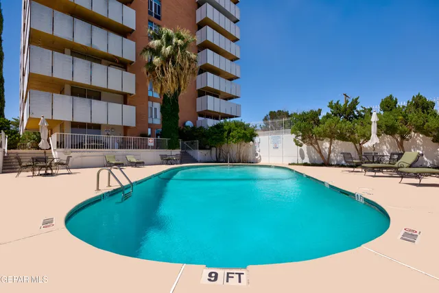 $495,000 | 1800 North Stanton Street, Unit 1102, El Paso, TX 79902