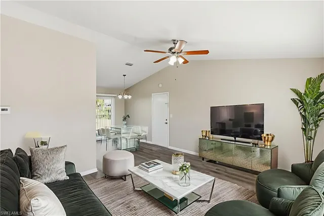 $409,900 | 5283 17th Place Southwest, Naples, FL 34116