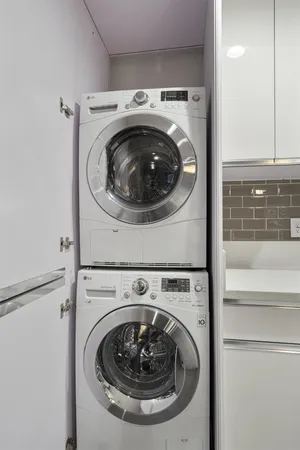 $2,100 | 3110 Red River Street, Unit C304, Austin, TX 78705