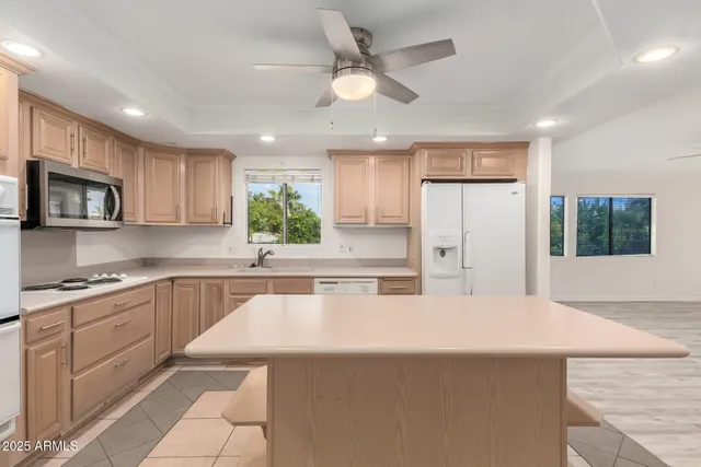 $699,000 | 2819 West Louise Drive, Phoenix, AZ 85027