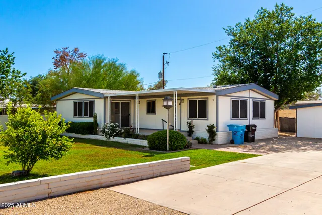 $699,000 | 2819 West Louise Drive, Phoenix, AZ 85027