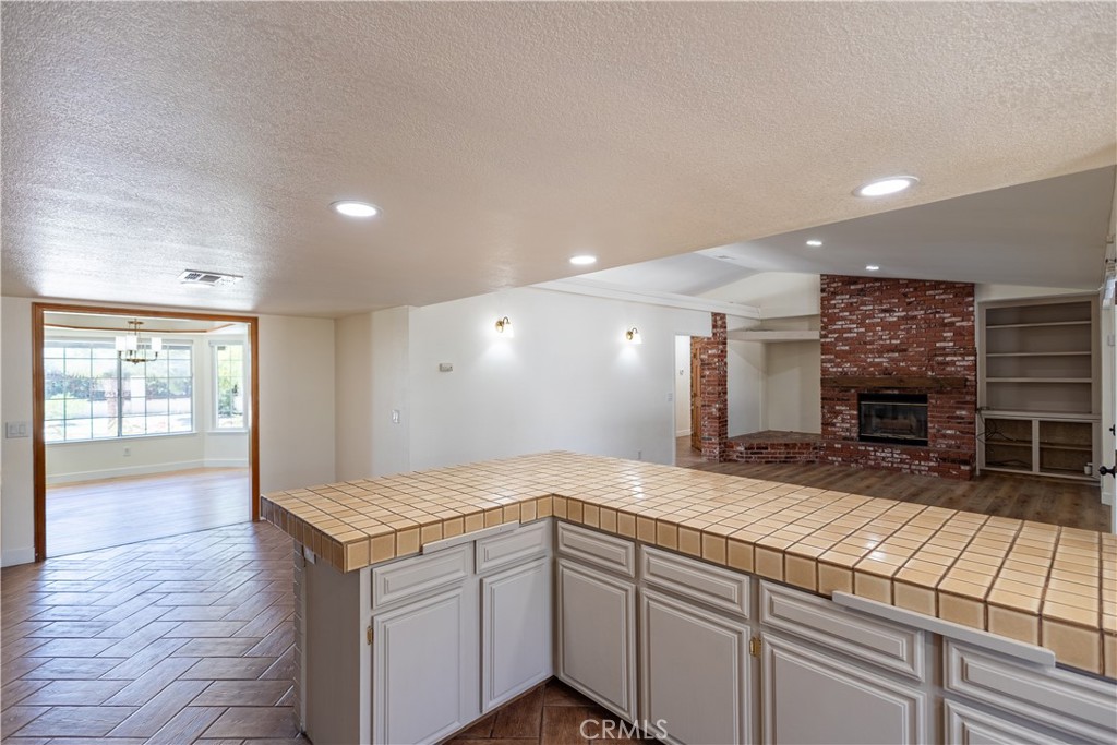 20086 Yucca Loma Road Apple Valley, CA 92307 - Photo 13 of 41