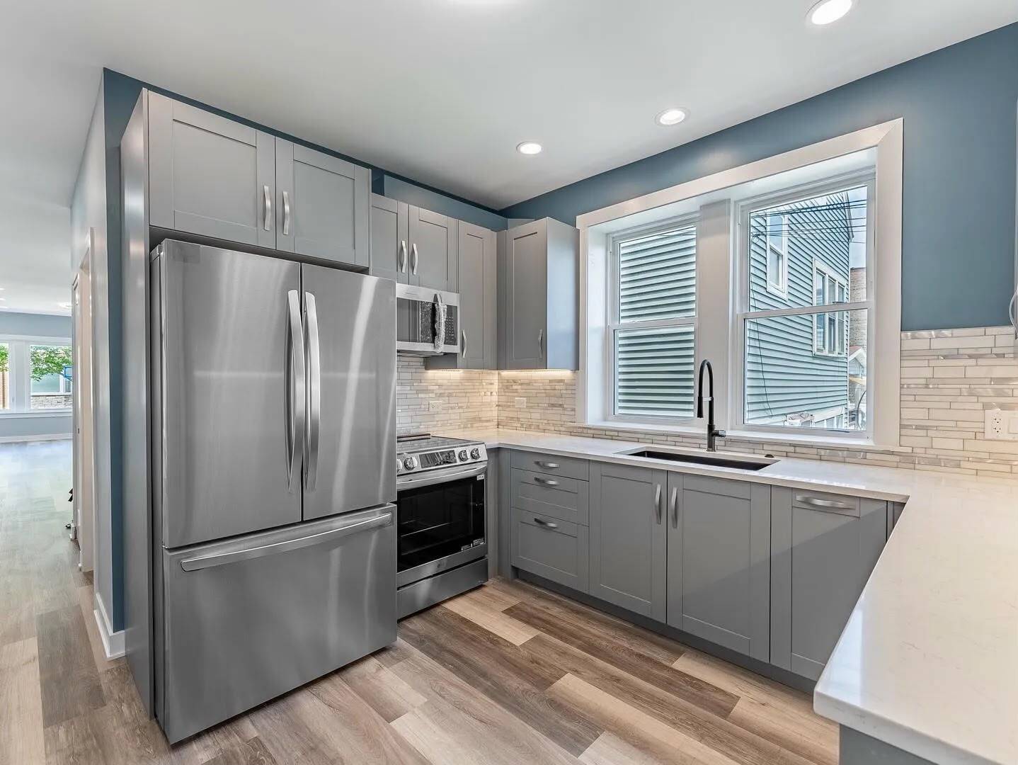 5131 West Roscoe Street, Unit 2 Chicago, IL 60641 - Photo 18 of 22