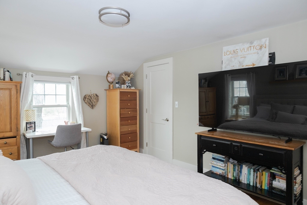 149 Reservoir Road Quincy, MA 02170 - Photo 17 of 29