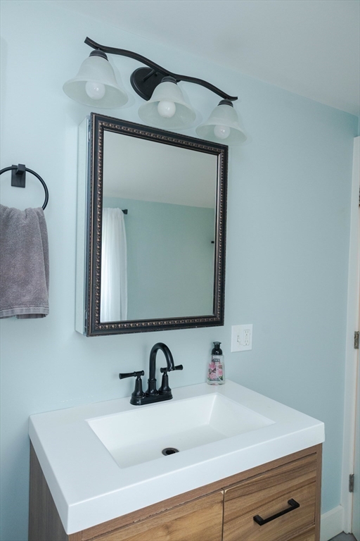 149 Reservoir Road Quincy, MA 02170 - Photo 24 of 29