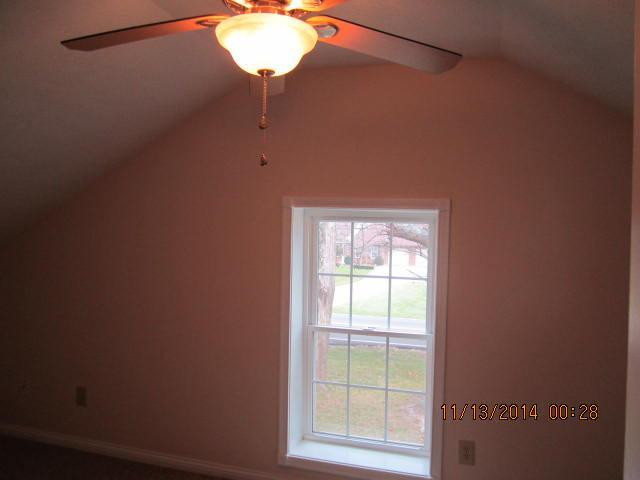7915 Pleasant Valley Road Florence, KY 41042 - Photo 9 of 18