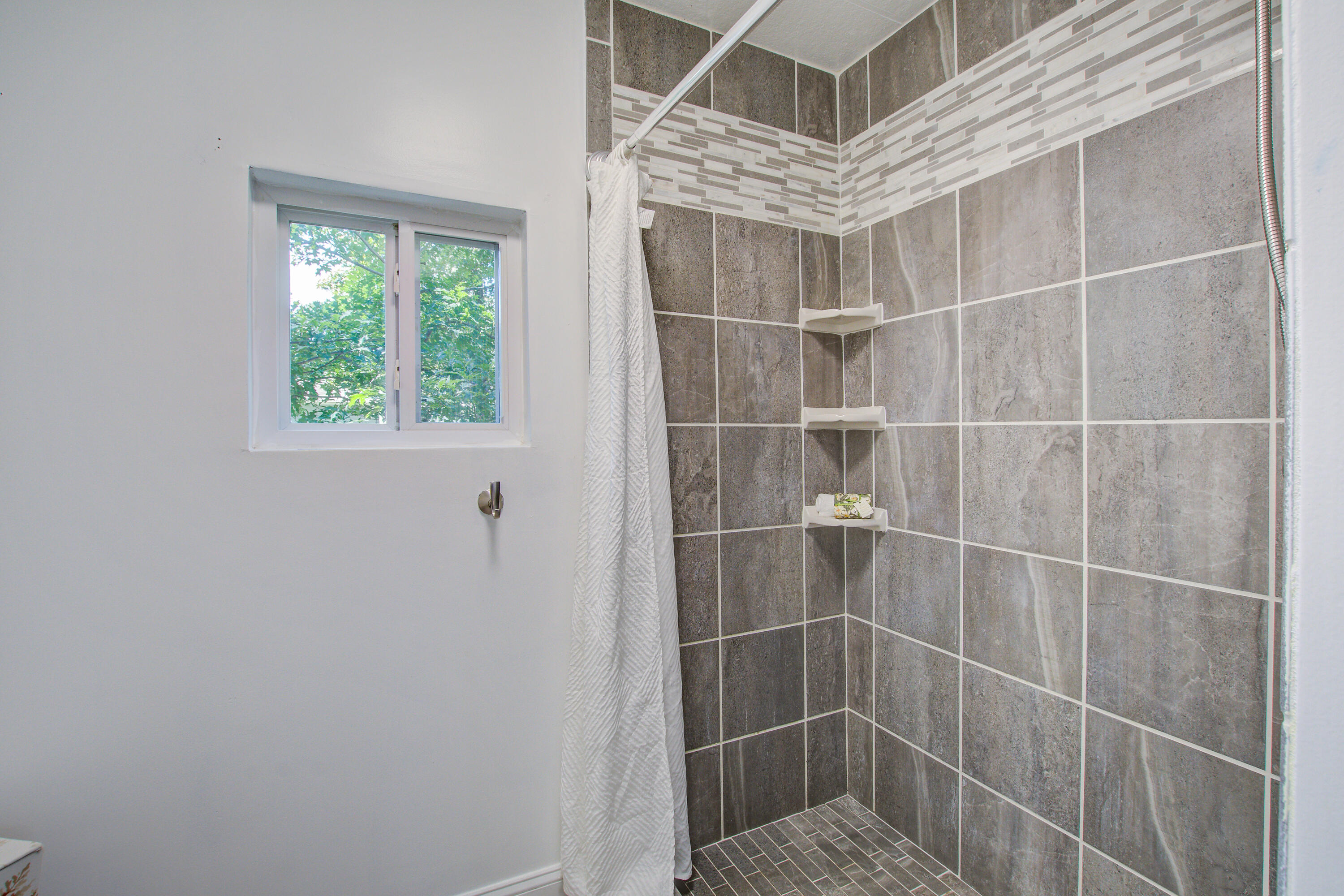 101 Lee Street Summerville, SC 29485 - Photo 22 of 38 101 (24)