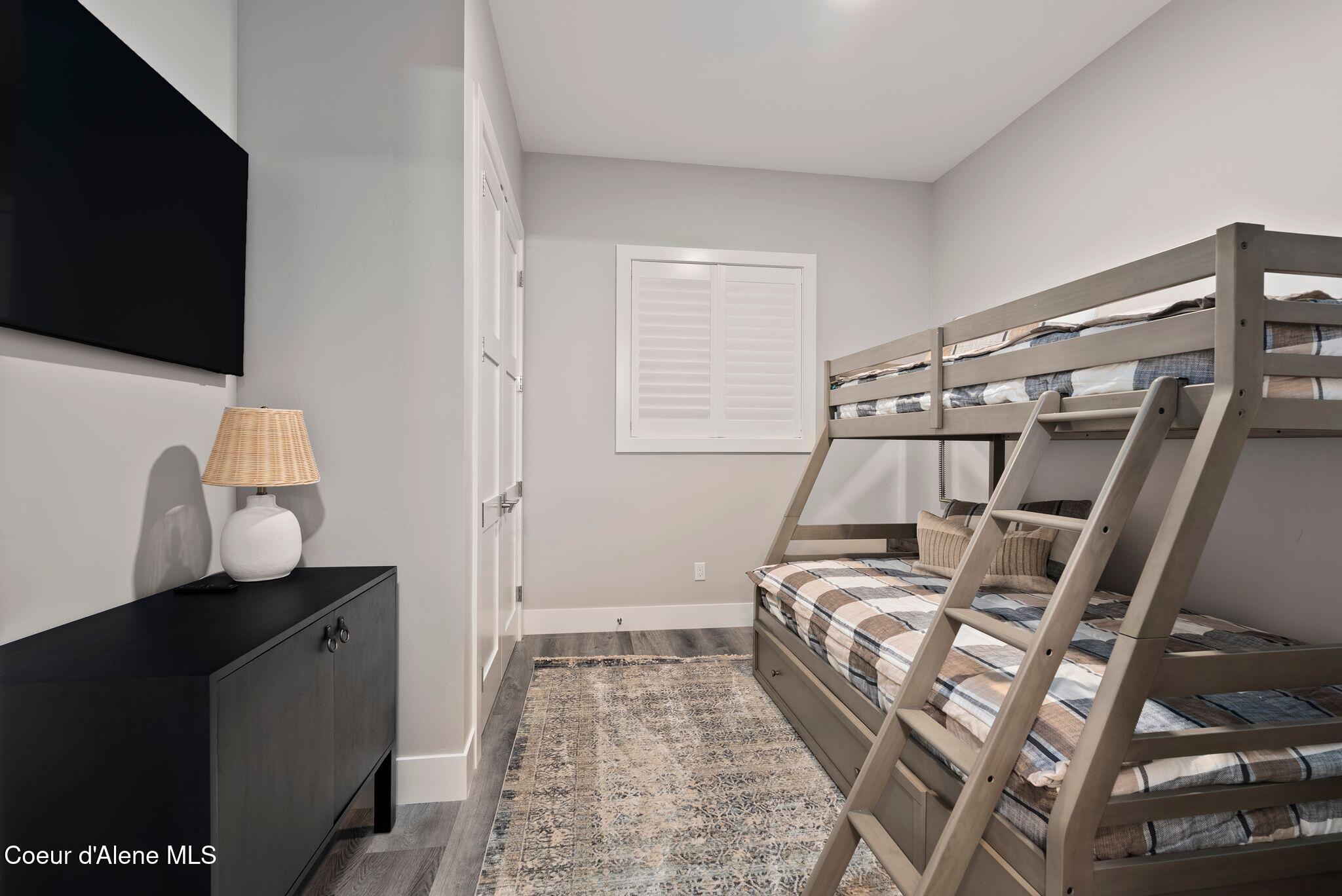 802 Sandpoint Avenue, Unit 8306 Sandpoint, ID 83864 - Photo 6 of 84 DSC04742