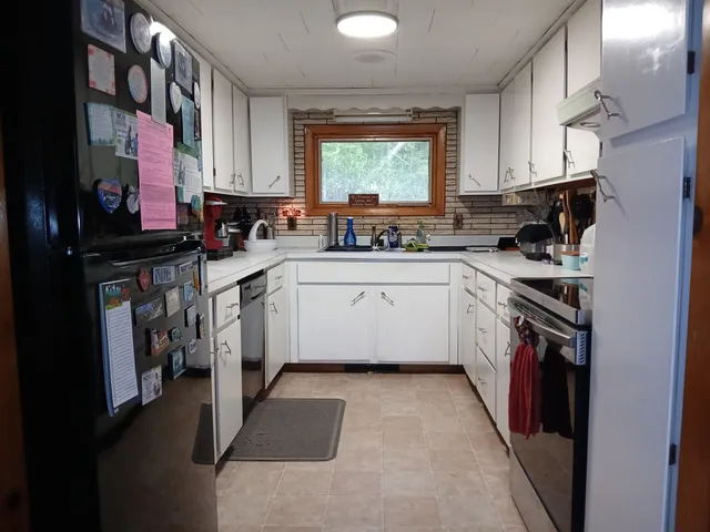 $219,000 | 193 Reed Road, Colebrook, NH 03576