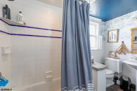 $750,000 | 100 Decatur Avenue, Somers Point, NJ 08244