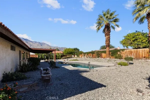 $710,000 | 2250 Tamarisk Road, Palm Springs, CA 92262