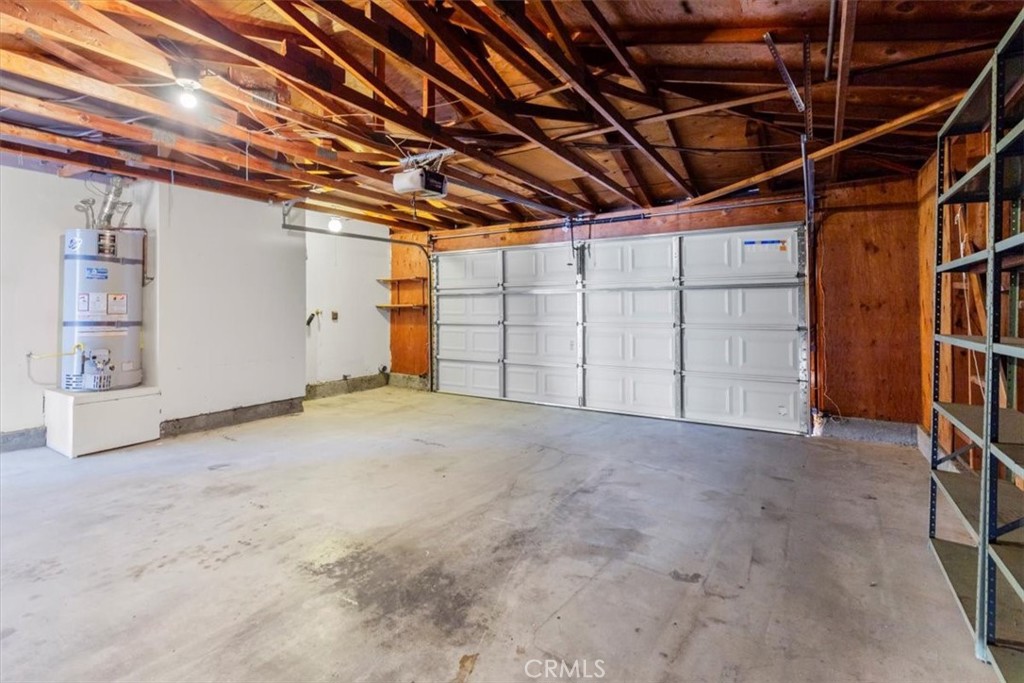 2250 Tamarisk Road Palm Springs, CA 92262 - Photo 36 of 36 a view of empty room with storage