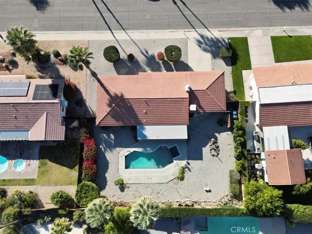2250 Tamarisk Road Palm Springs, CA 92262 - Photo 5 of 36 an aerial view of multiple houses with yard