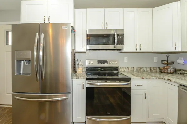 $359,900 | 7 Silver Way, Oxford, ME 04270