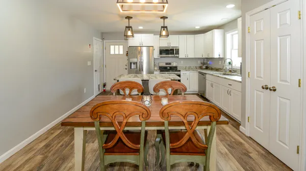 $359,900 | 7 Silver Way, Oxford, ME 04270
